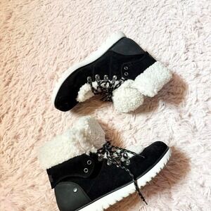 London Fog Sherpa Outdoors Utility Gorpcore Winter Hiking Boots Womens 8 Cozy
